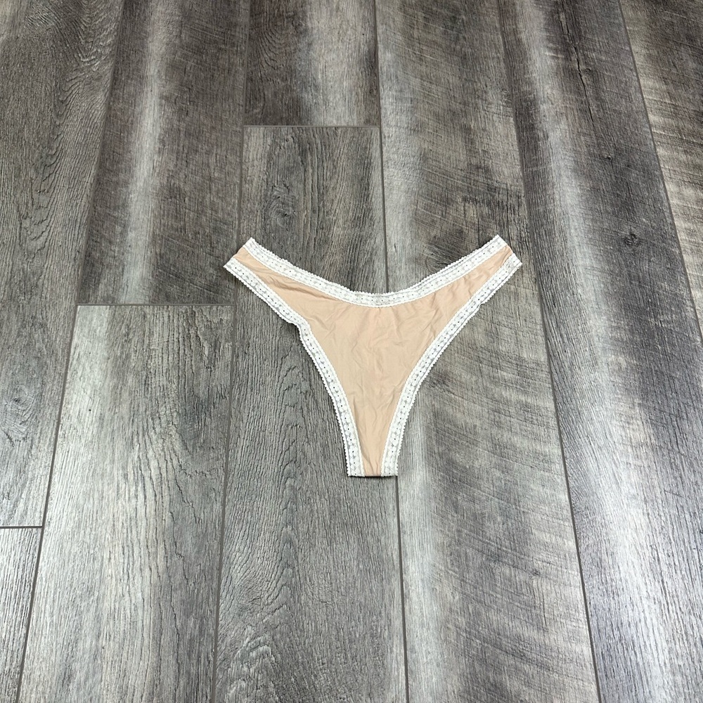 Aerie Tan Lace High Leg‎ Thong